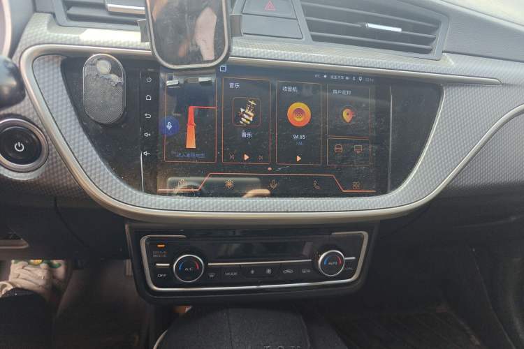 Used Livan Maple 60s 2022 Easy-to-Replace Version Lithium Iron Phosphate
