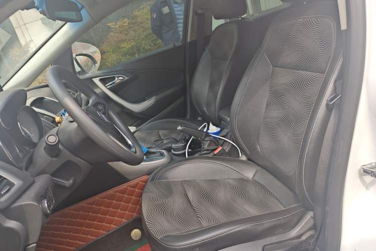 Used Buick GT 2013 XT 1.6L Automatic Fashion Edition