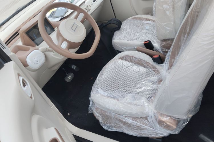 Used Bestune Pony 2026 222km Colorful Horse Left Front Seat