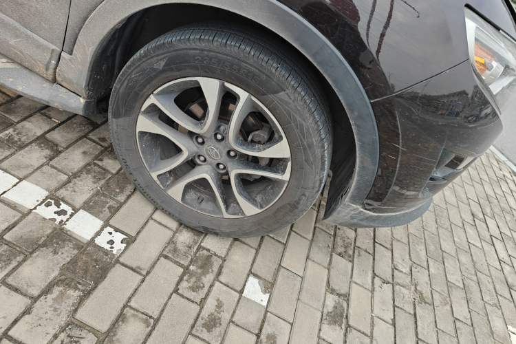 Used Soueast DX7 2017 1.5T Manual Triumph Edition
