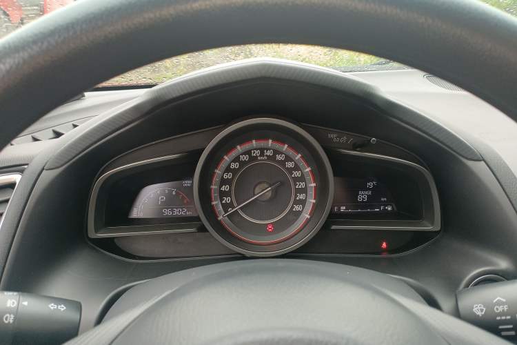 Used Mazda 3 Axela 2016 Hatchback 1.5L Automatic Comfort Model Instrument Cluster