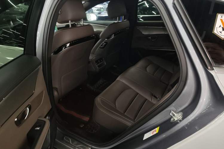 Used BYD Han 2020 DM Four-Wheel Drive Performance Edition Luxury Model
