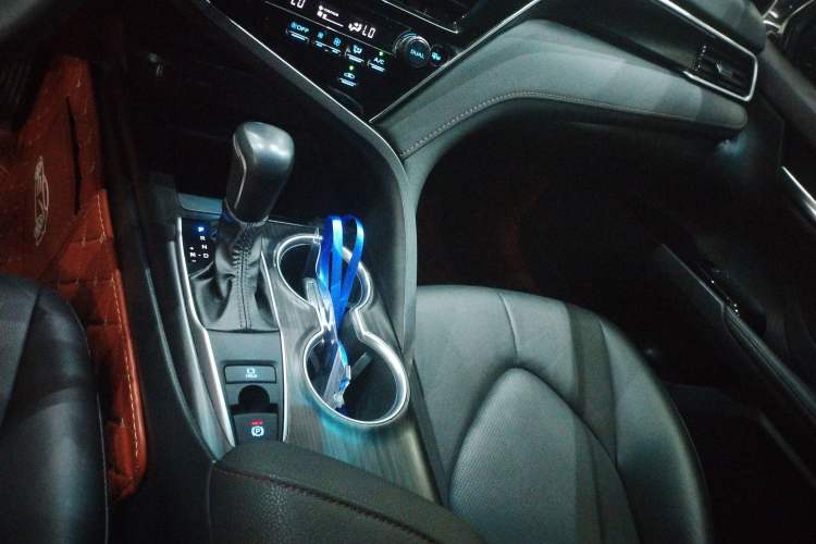 Used Toyota Camry 2021 2.0G Luxury Edition