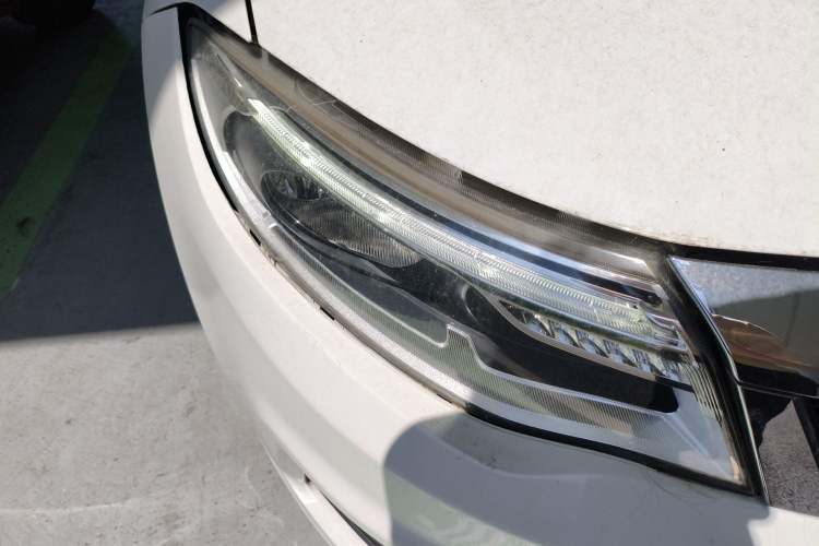 Used Qoros 3 2016 Sedan 1.6L Automatic Zhiyue Model
