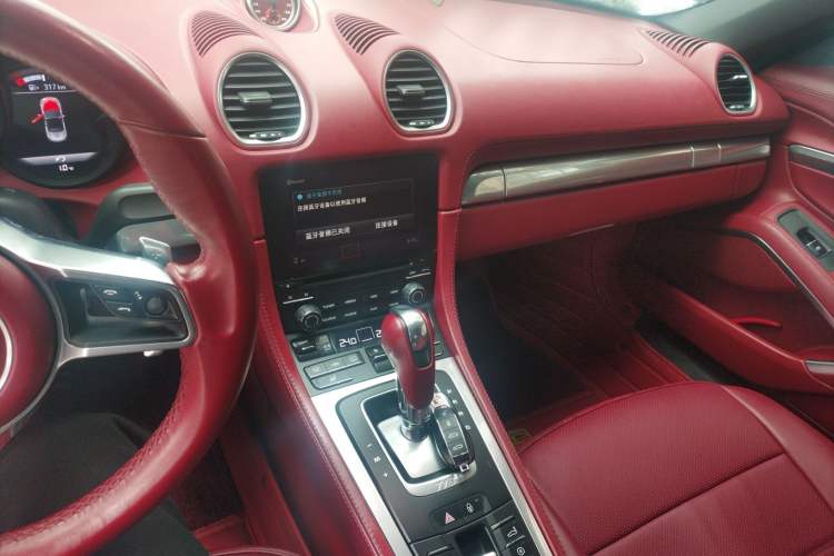 Used Porsche 718 2018 Boxster 2.0T
