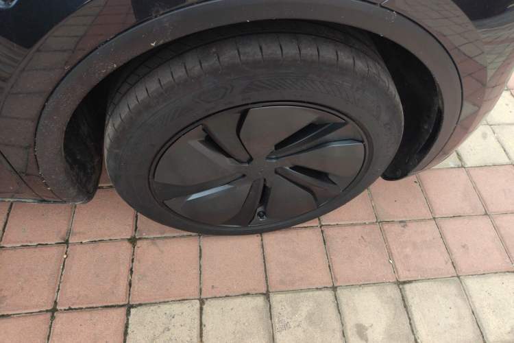 Used Tesla Model Y 2026 Rear-Drive Model
