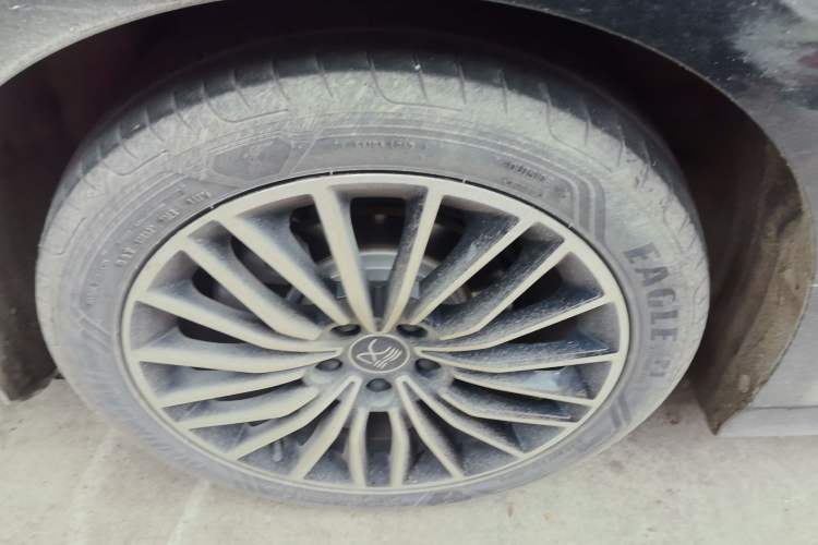 Used BYD Han 2023 DM-i Champion Edition 121KM Prestige Model
