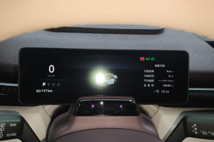 Used Zeekr X 2025 Four-Seater Rear-Drive Cube Version Instrument Cluster