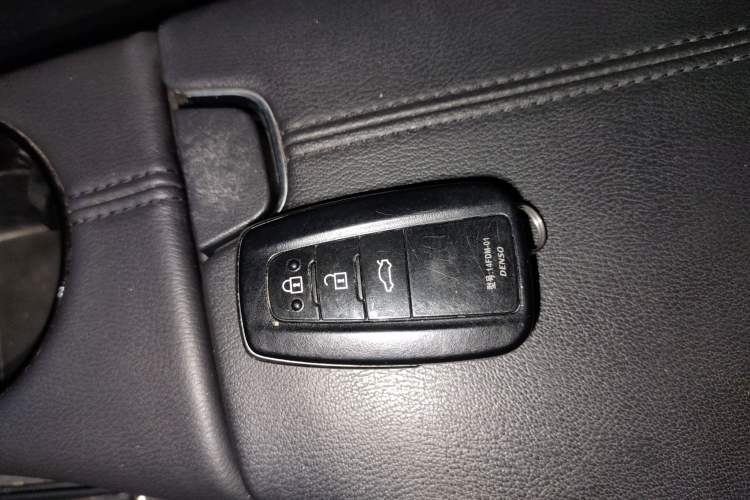 Used Toyota Avalon 2021 2.5L Luxury Edition Interior 1