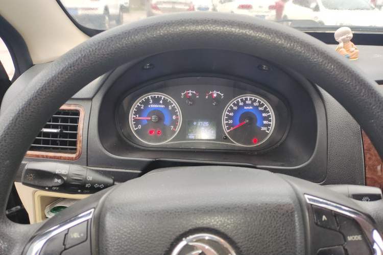 Used Dongfeng Fengon 330 2014 1.5L Manual Utility Version DK15