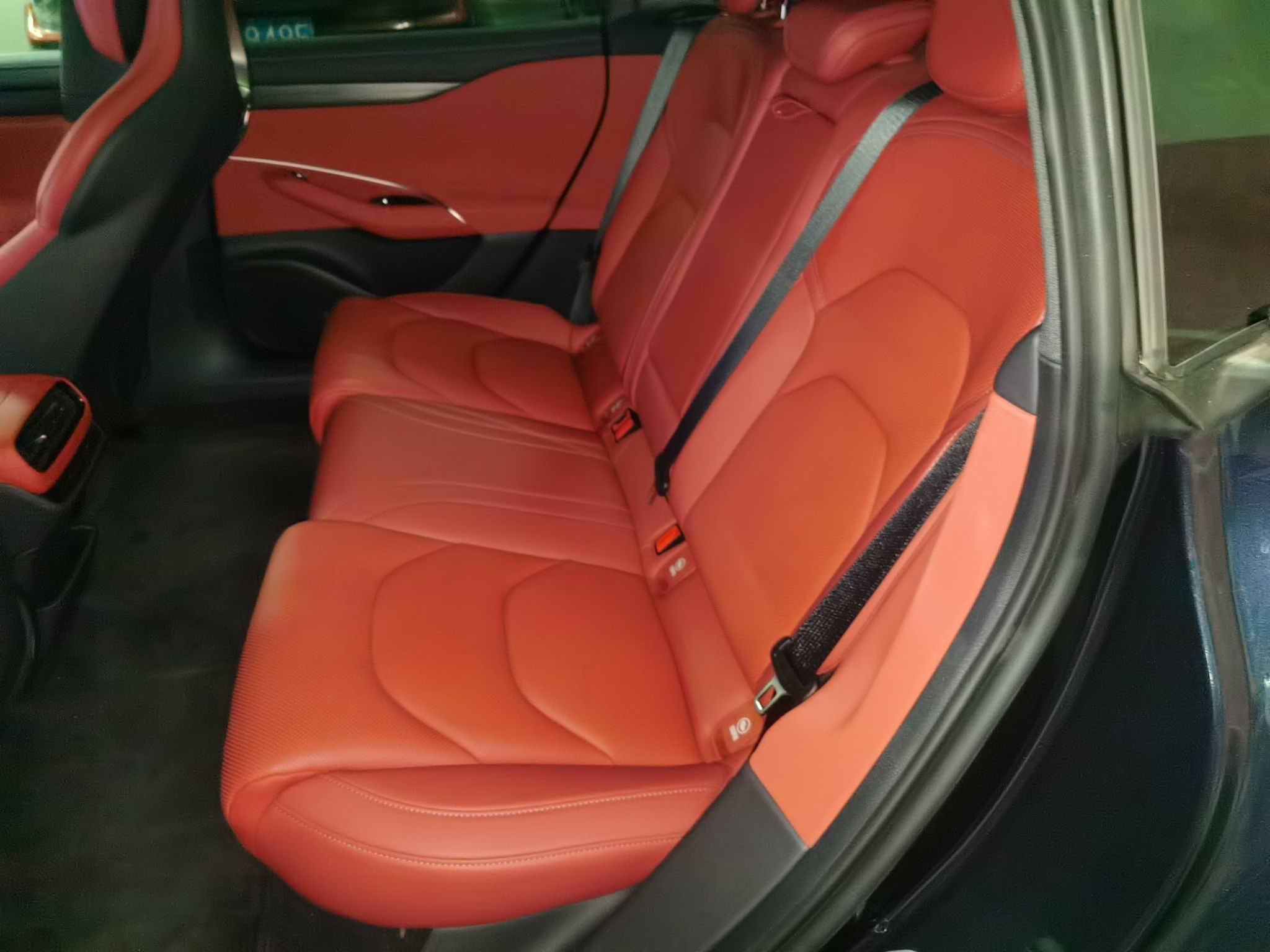 Xiaomi Auto SU7 2024 Rear-Drive Ultra-Long Range Advanced Pro-Level Intelligent Driving Version — снимка 20