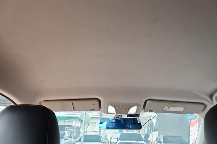 Used Dongfeng Aeolus AX4 2017 1.6L DCT Trendy Style
