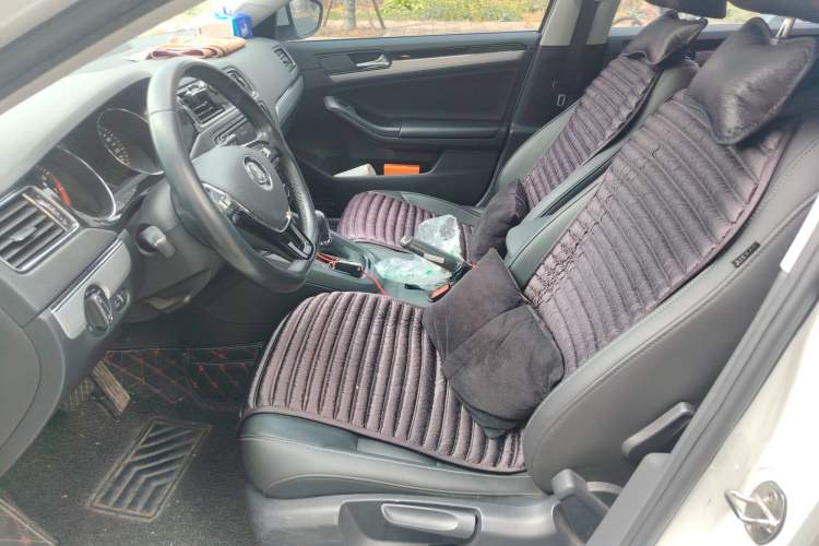 Used Volkswagen Sagitar 2018 1.6L Automatic Comfort Model Left Front Seat