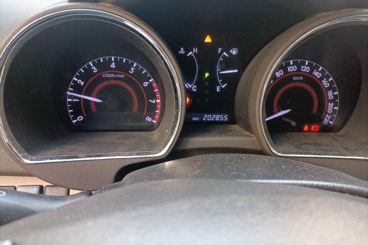 Used Toyota Highlander 2012 2.7L Two-Wheel Drive 7-Seater Luxury Edition
