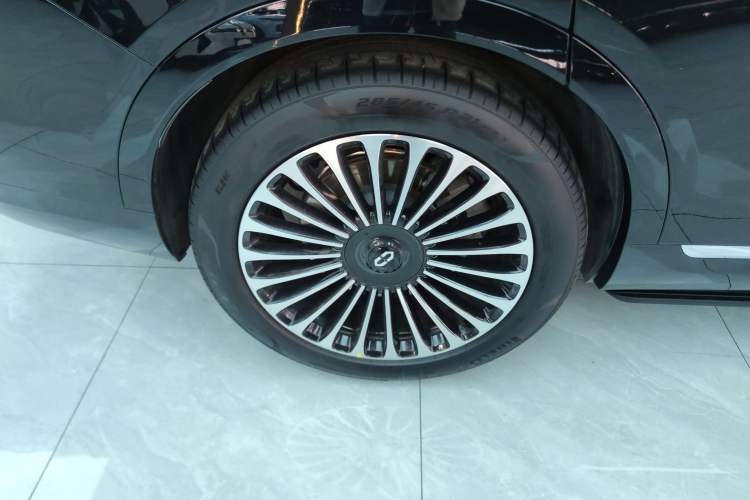 Used Hima AITO M9 2024 Range-Extended Max Edition 42 kWh 6-Seater Version