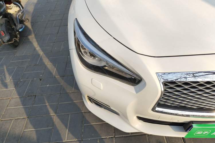 Used Infiniti Q50 2014 3.7L Luxury Edition
