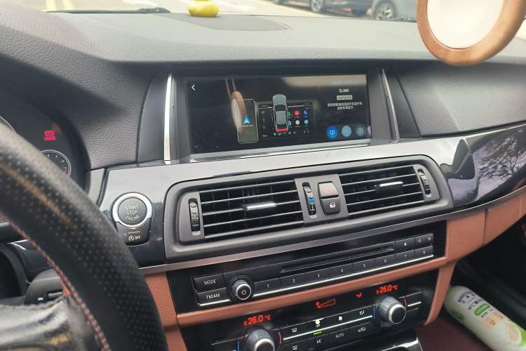 Used BMW 5 Series 2014 520Li Elegant Model
