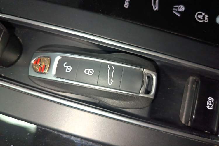 Used Porsche Macan 2022 Macan 2.0T