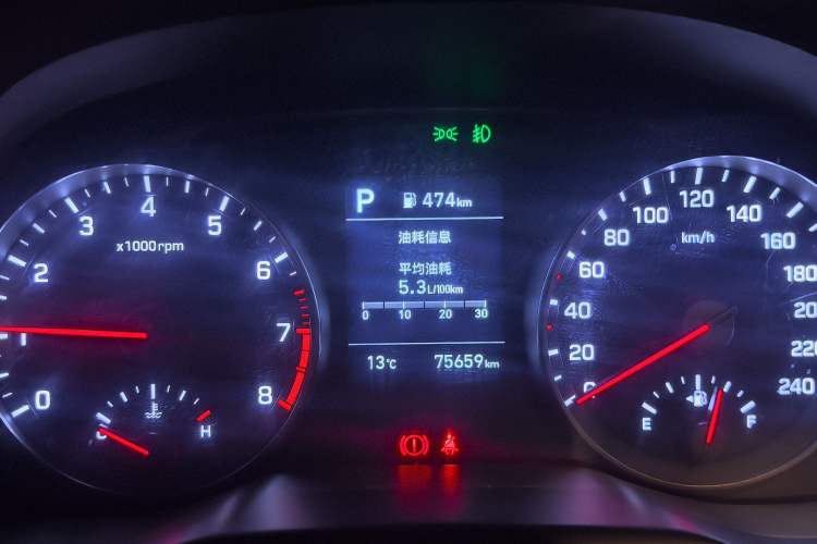 Used Hyundai Elantra (6th Generation / Lingdong) 2019 1.5L CVT ZhiXuan – Elite Version Odometer Close Up