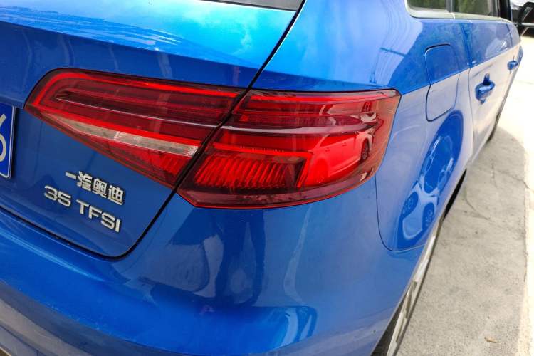 Used Audi A3 2020 Sportback 35 TFSI Ambition China VI Right Rear Taillight