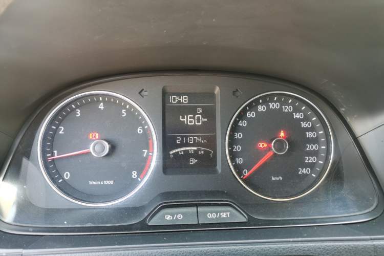 Used Volkswagen Lavida 2013 Restyled Classic 1.6L Manual Comfort Edition Odometer Close Up