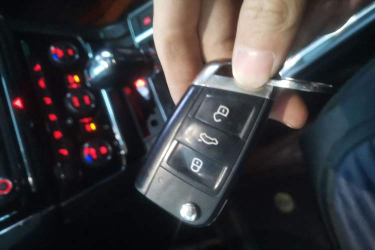 Used Volkswagen Passat 2016 330TSI DSG Prestige Edition
