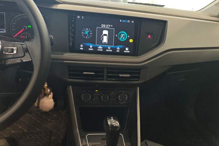 Used Volkswagen Polo 2021 Plus 1.5L Automatic Panoramic Enjoyment Edition Audio And AC Panel