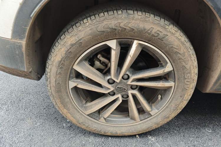 Used Geely Auto Coolray 2023 1.5T DCT Platinum Edition