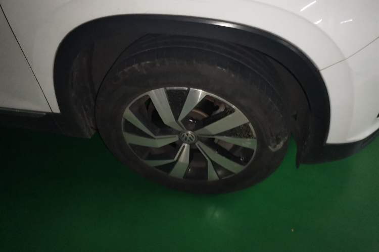 Used Volkswagen Tayron 2019 330TSI Two-Wheel Drive Luxury Model China VI Standard
