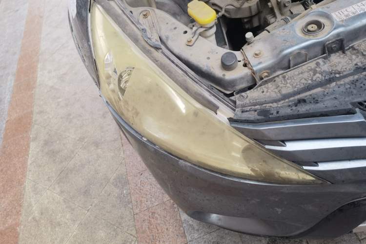 Used FORTHING Joyear 2012 LV 1.5L Manual Luxury Edition Right Front Headlight