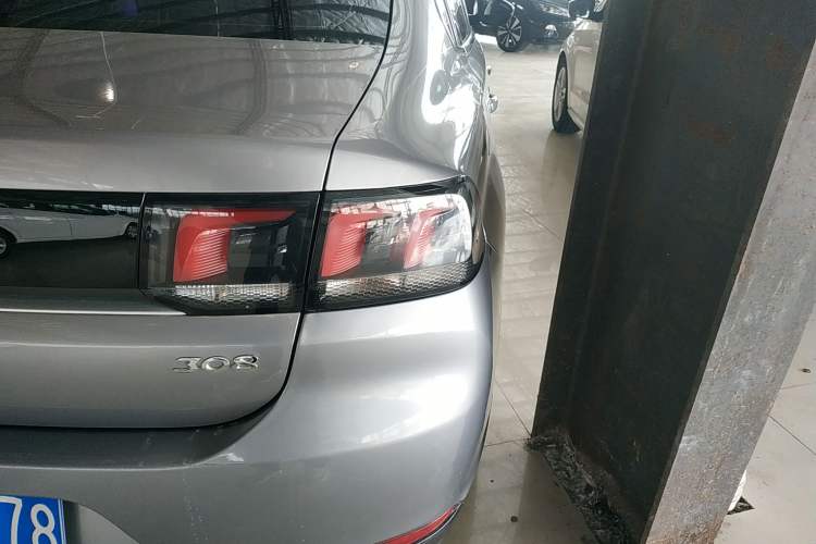 Used Peugeot 308 2018 1.6L Manual Fashion Edition Right Rear Taillight