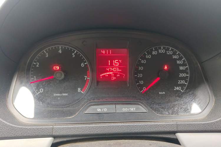 Used Volkswagen Jetta 2013 1.4L Manual Comfort Model
