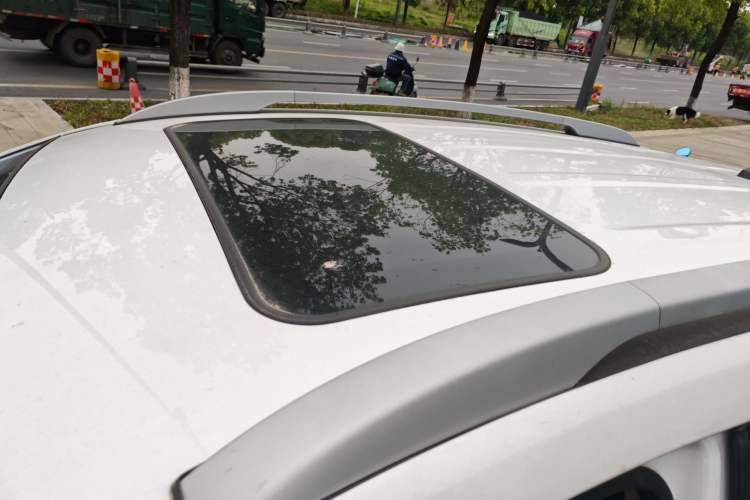 Used Hyundai ix35 2015 2.0L Automatic 2WD Smart Version China V Standard
