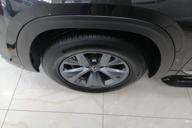 Used Volkswagen Teramont X 2021 380TSI Four-Wheel Drive Luxury Edition Left Front Wheel Hub