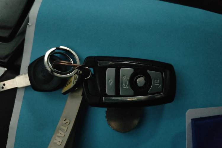 Used BMW 5 Series 2017 525Li Luxury Design Package Vehicle Key