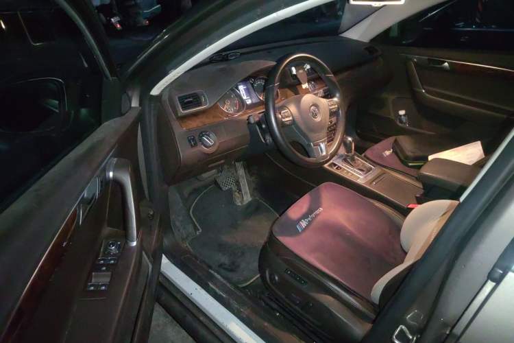 Used Volkswagen Magotan 2012 Travel Edition 2.0 TSI Comfort Version