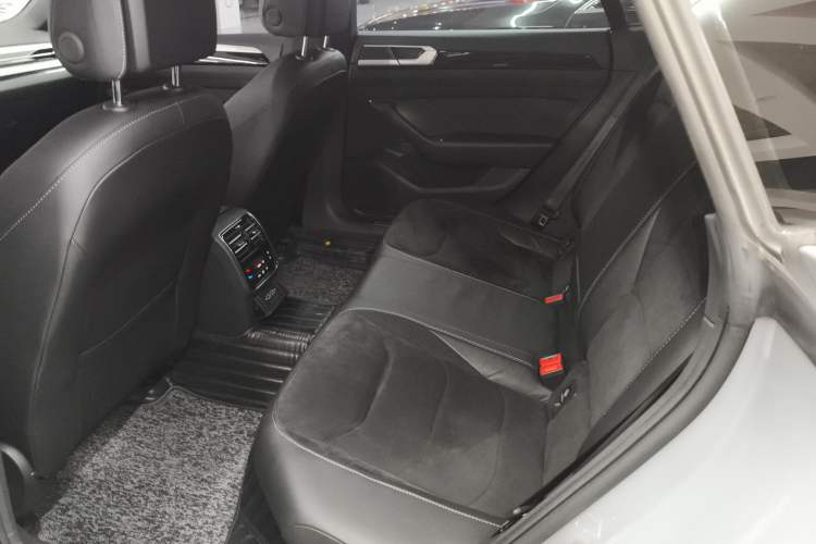 Used Volkswagen FAW-Volkswagen CC 2021 330TSI Ignite Edition Left Rear Seat