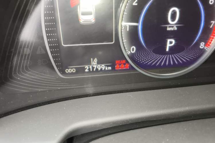 Used Lexus ES 2023 200 Excellence Edition
