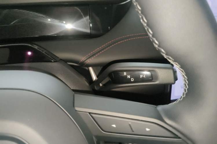 Used Xiaomi Auto SU7 2024 Rear-Drive Ultra-Long Range Advanced Pro-Level Intelligent Driving Version
