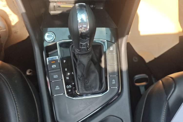 Used Volkswagen Tharu 2021 280TSI Two-Wheel-Drive Luxury Edition
