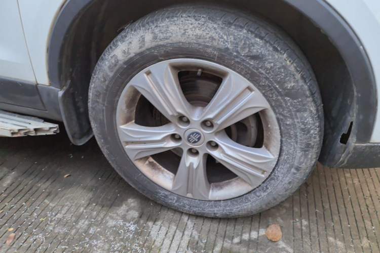 Used Bestune X80 2015 1.8T Automatic Luxury Model
