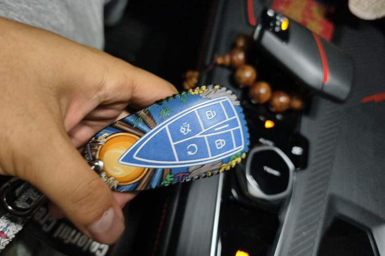 Used CHANGAN OSHAN Z6 2022 Blue Whale 1.5T DCT Smart Edition Vehicle Key