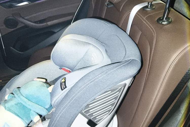 Used BMW X2 2020 sDrive25i Leading Model M Sport Package Left Rear Seat