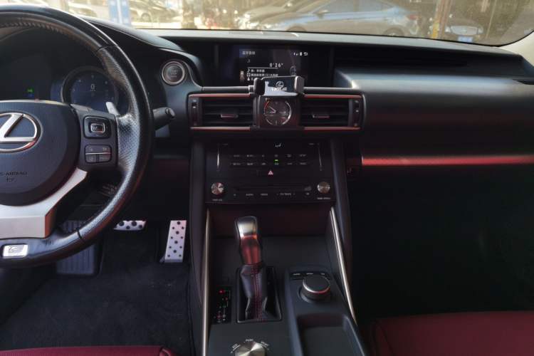 Used Lexus IS 2017 300 F SPORT Edition
