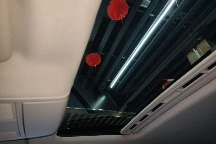 Used Volkswagen Sagitar 2016 230TSI 25th Anniversary Edition
