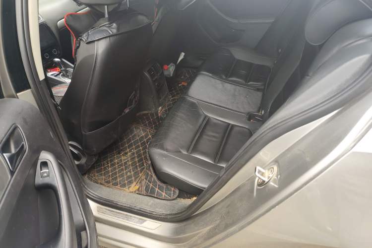 Used Volkswagen Sagitar 2012 1.6L Automatic Comfort Edition
