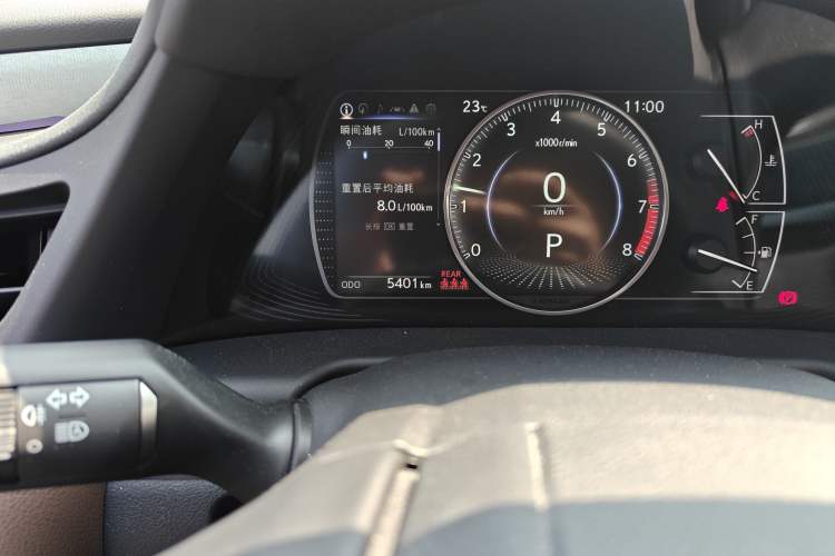 Used Lexus ES 2025 200 Premium Edition Odometer Close Up