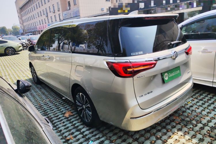 Used Buick GL8 2021 ES Landtrek 653T Luxury Model
