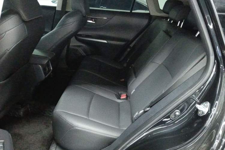 Used Toyota Venza 2023 2.0L CVT Two-Wheel Drive Luxury Edition
