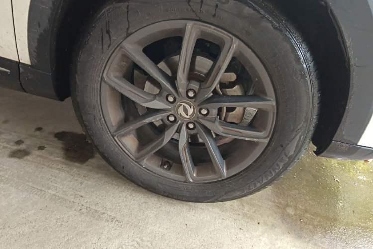 Used Dongfeng Fengon ix5 2019 220TGDI CVT Zhiya Trim China VI Standard Right Front Wheel Hub